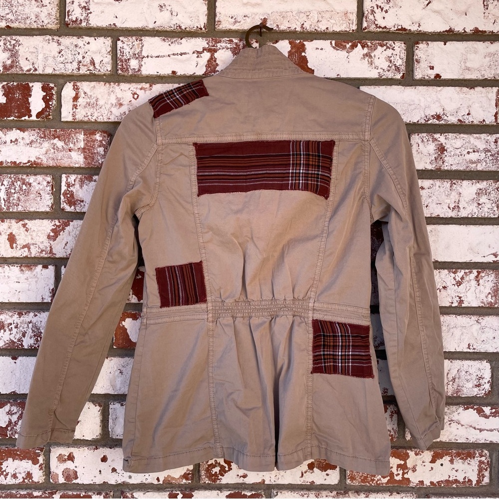 🌱5/$25🌱 Reworked | Patchwork Beige Utility Jacket - Picture 2 of 10